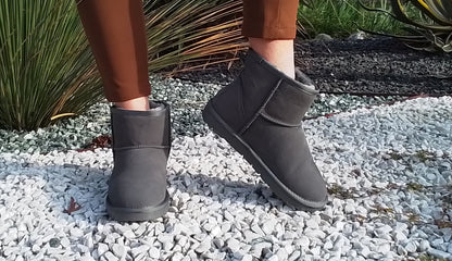 Stivaletto modello UGG donna,ART.GS474,COLORE GRIGIO.
