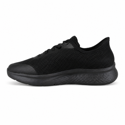 LOTTO RUNNING SLIP & GO 222891 ALL BLACK su sfondo bianco