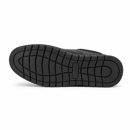 CAPRICE 23761 sneaker nappa black suola su sfondo bianco