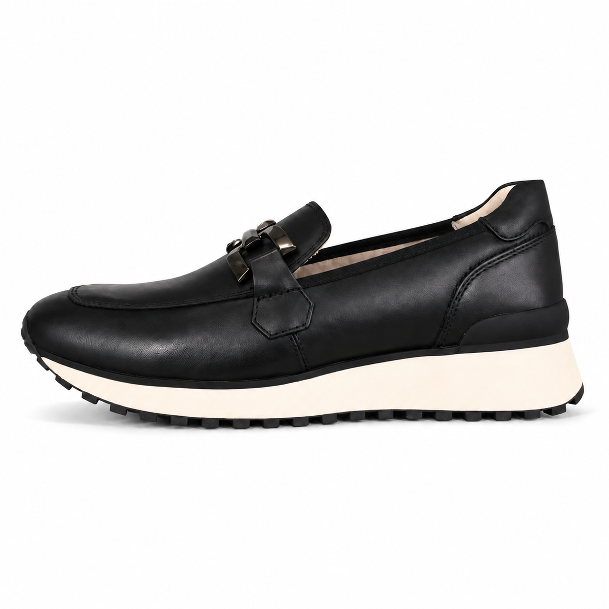 CAPRICE 24700 mocassino black nappa lato opposto su sfondo bianco