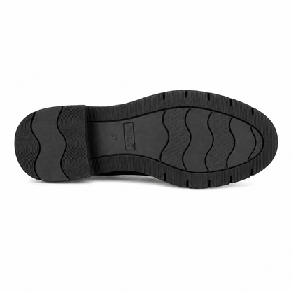 CINZIA SOFT MOCASSINO IV2604 BLACK su sfondo bianco