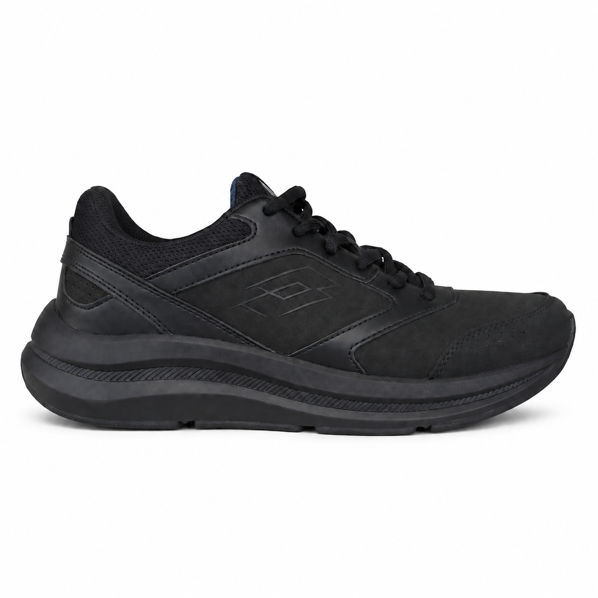 LOTTO RUNNING RUN 81 AMF ALL BLACK su sfondo bianco