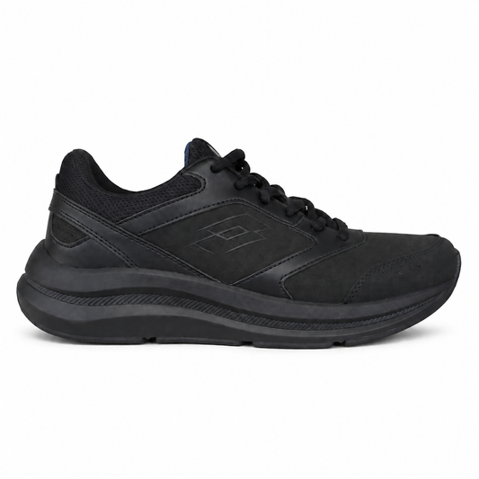 LOTTO RUNNING RUN 81 AMF ALL BLACK su sfondo bianco