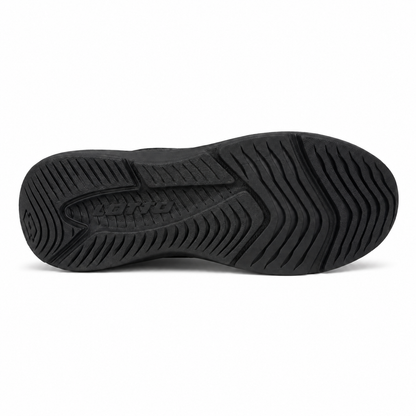 LOTTO RUNNING RUN 81 AMF ALL BLACK su sfondo bianco