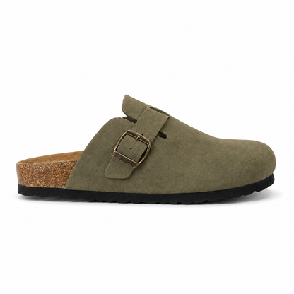 NATURAL BIO PABLO KHAKI su sfondo bianco